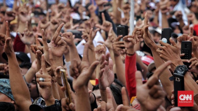 DPR mengusulkan skema kampanye baru lewat media sosial jika Pilkada 2020 tetap digelar saat wabah Corona masih melanda.