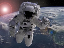 NASA Masih Cari Titik Terang untuk Bawa Astronautnya Pulang ke Bumi