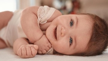 Nama bayi perempuan: