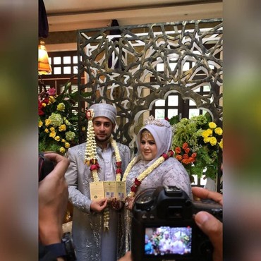 Dhawiya dan Muhammad Resmi Jadi Suami Istri