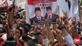 Dana Kampanye Prabowo 61 Persen Disuntik Sandiaga