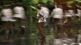 NYALANG: Membekukan Rona di Suatu Masa Dalam foto-foto unik pilihan CNNIndonesia.com pekan ini, ada potret dari Dataran Tinggi Golan yang bergolak, hingga rona jingga senja di Seoul dan Beijing.