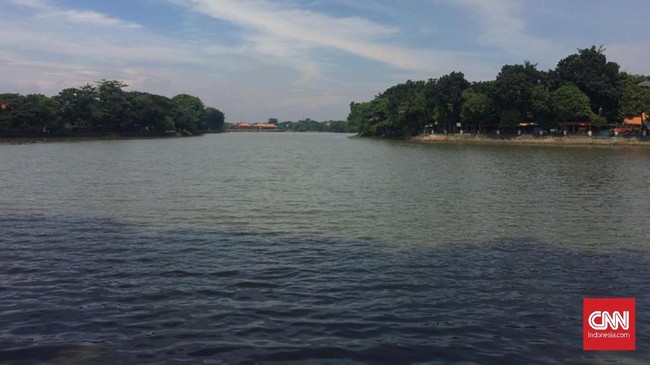 Sebelum Setu Babakan, Pemprov DKI sudah uji coba pembukaan Taman Impian Jaya Ancol dan Taman Mini Indonesia Indah (TMII) saat pelaksanaan PPKM Level 3.