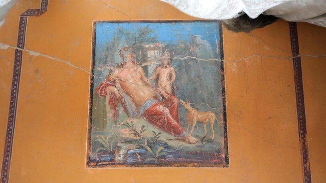 FOTO: Upaya Restorasi Keindahan Yunani di Gunung Pompeii