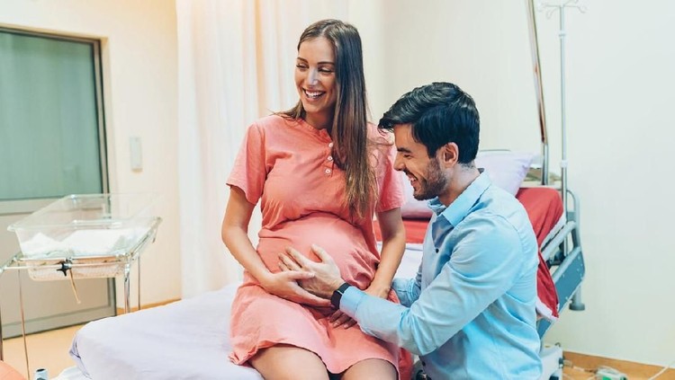 Yuk Bun, kenali hypnobirthing, bikin persalinan Bunda jadi aman dan tenang.