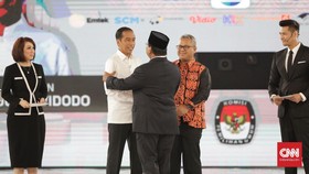 Jokowi - Prabowo Saling Curhat Dituduh Bela Khilafah dan PKI