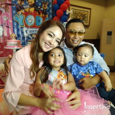 Dokter Reisa Rayakan Ulang Tahun Kedua Anaknya