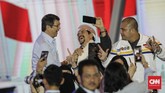 FOTO: Keriuhan Debat Keempat Pilpres 2019 Dua calon presiden, Joko Widodo dan Prabowo Subianto saling beradu gagasan di debat pilpres keempat di Hotel Shangri-La, Sabtu (30/3) malam.