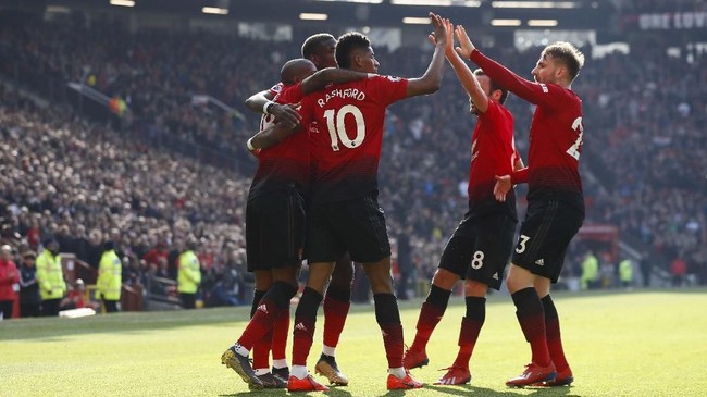 Manchester United meraih kemenangan 2-0 atas Perth Glory dalam laga pertama pramusim 2019/2020 di Stadion Optus, Sabtu (13/7).