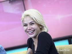 Nikita Mirzani Ungkap Istri Cantik Haji Sam yang Jadi Sorotan