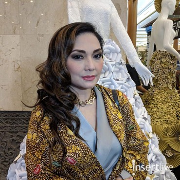 Nia Daniati Tak Halangi Anak Bertemu Farhat Abbas