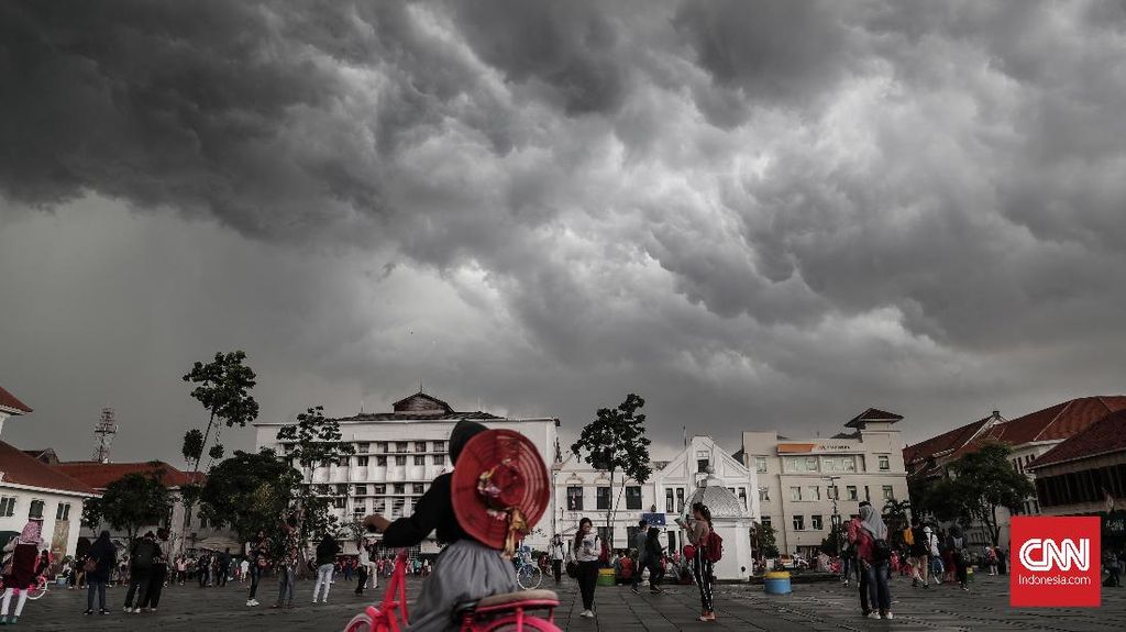 Awan Cumulonimbus Potensi Selimuti Daerah Ini, Waspada Cuaca Ekstrem