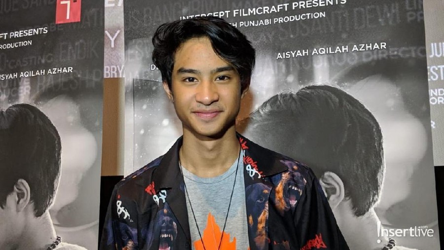 Devano Danendra senang bermain film meski Iis Dahlia ingin anaknya jadi seorang pilot.