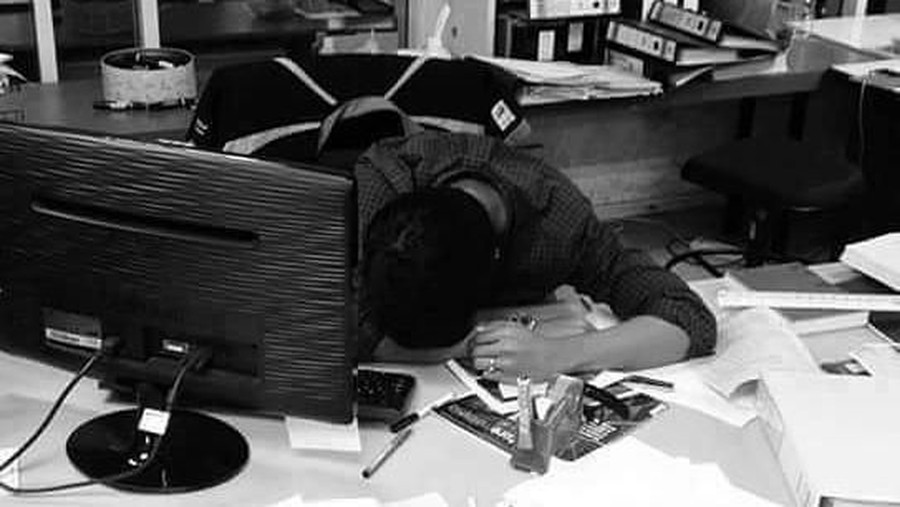 Kamu susah tidur, berikut ini ritual sebelum tidur paling aneh di dunia.