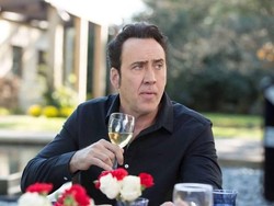 Nicolas Cage Rayakan Tahun Baru 2020 di Bar dan Traktir Semua Orang