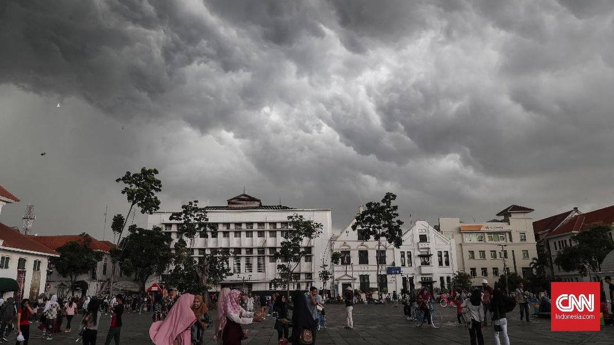 Potensi Awan Cumulonimbus di Daerah-daerah Ini, Waspada Cuaca Ekstrem