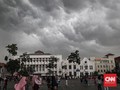 Fenomena Awan Cumulonimbus yang Hebohkan Warga RI 2020