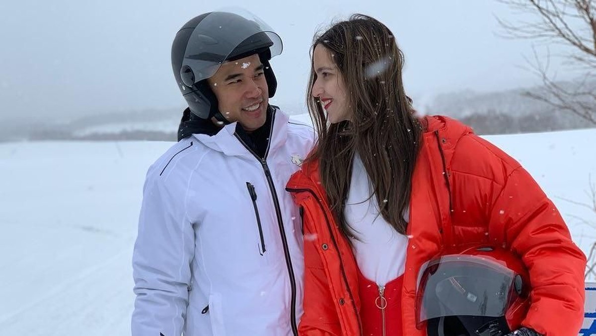 Rumah tangga Nia Ramadhani dan Ardi Bakrie sudah memasuki tahun kesembilan&period; Pasangan yang sudah dikaruniai tiga orang anak ini juga selalu terlihat mesra&period;