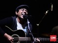 120 Menit Intim Bersama Adrian Yunan