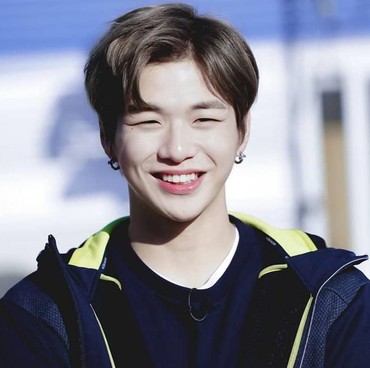 Meski Tak Diundang Promosi di Acara Musik, Kang Daniel Raih Kemenangan