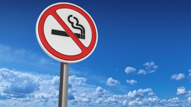 4 Cara Berhenti Permanen dari Kebiasaan Merokok Berikut empat cara untuk membantu Anda atau orang yang Anda cintai berhenti merokok dan menikmati hidup dengan lebih sehat: