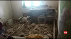 VIDEO: Gempa Sumenep, Dua Siswa SMA Sedang UNBK Terluka