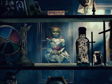 Romansa Menyentuh di Film Horor Annabelle Comes Home