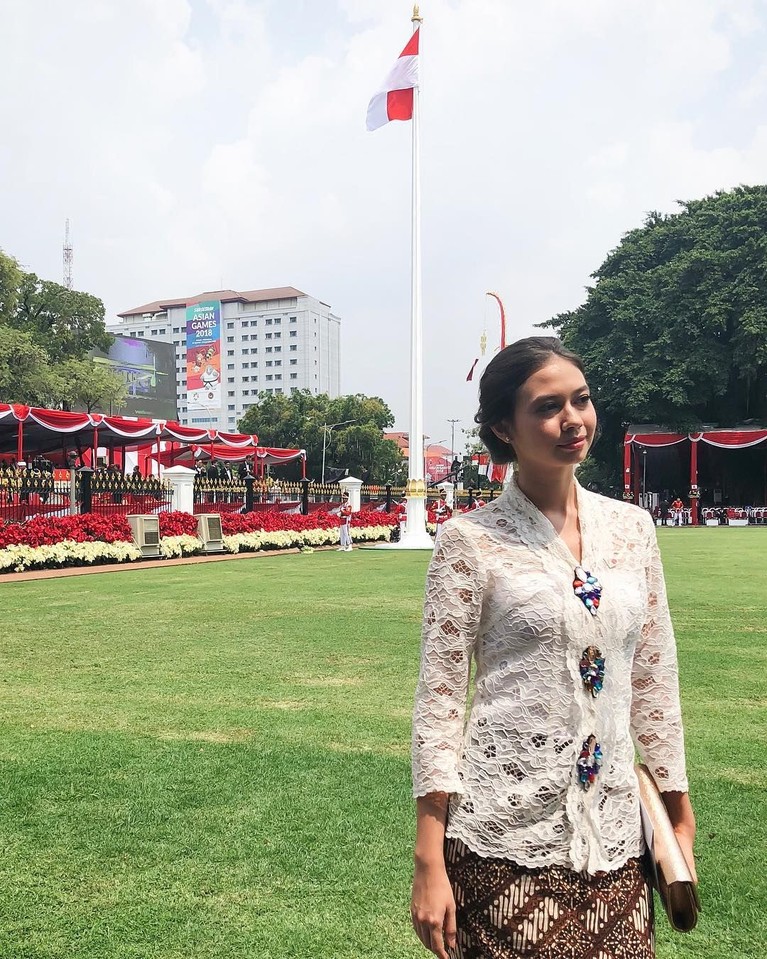 7 Pesona Yuki Kato, Dara Cantik yang Ulang Tahun ke-24 Yuki Kato, aktris cantik ini genap berusia 24 tahun pada Selasa (2/4). Beranjak dewasa, ini dia 7 pesona Yuki yang mampu memikat orang yang melihatnya.