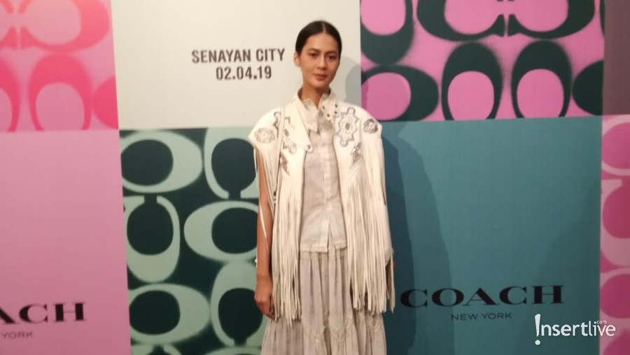 Dua istri aktor Indonesia, Paula Verhoven & Nadine Chandrawinata menjawab soal rumor kehamilan.