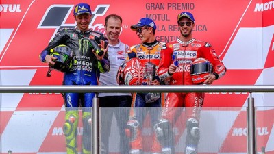 Dovizioso Ungkap Alasan Rossi Gagal Juara MotoGP