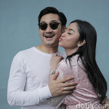 Dewi Perssik Dikritik Usai Sebut Saipul Jamil Lebih Tampan dari Suami