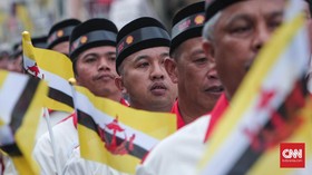 Pangeran Brunei Wafat, Warga Negeri Jiran Berkabung 7 Hari