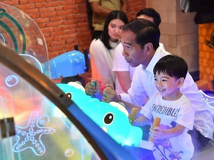 Mengenang Kenakalan Jokowi Kecil, Pernah Disuruh Makan Arang