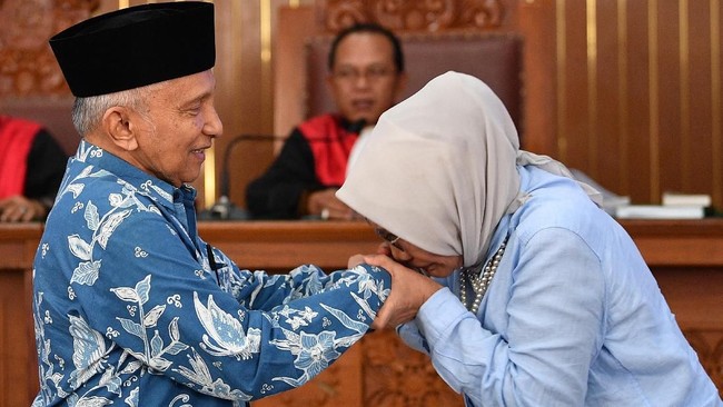 Di sidang lanjutan, Ratna Sarumpaet mengaku masih belum tahu apa yang sebenarnya terjadi sehingga dirinya berbohong kepada banyak orang.