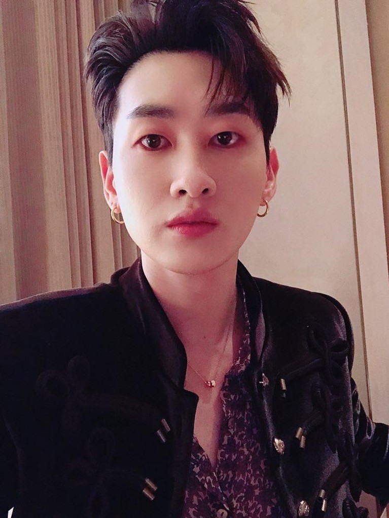8 Fakta Menarik Sang Dancer Machine, Eunhyuk Super Junior Memasuki usia 32 tahun, Insertizen yakin sudah tahu fakta-fakta menarik dari Eunhyuk Super Junior? Yang penasaran simak yuk!