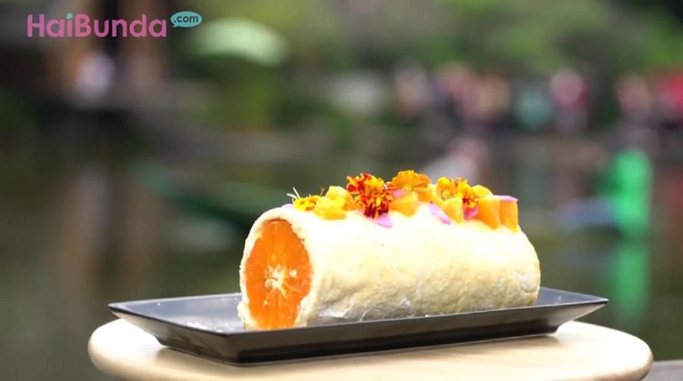Resep Orange Cake, Tiap Potongnya Kaya Vitamin C Selain kaya akan vitamin C, Orange Cake yang satu ini bisa bikin Bunda dan si kecil tergiur dengan kelezatannya.
