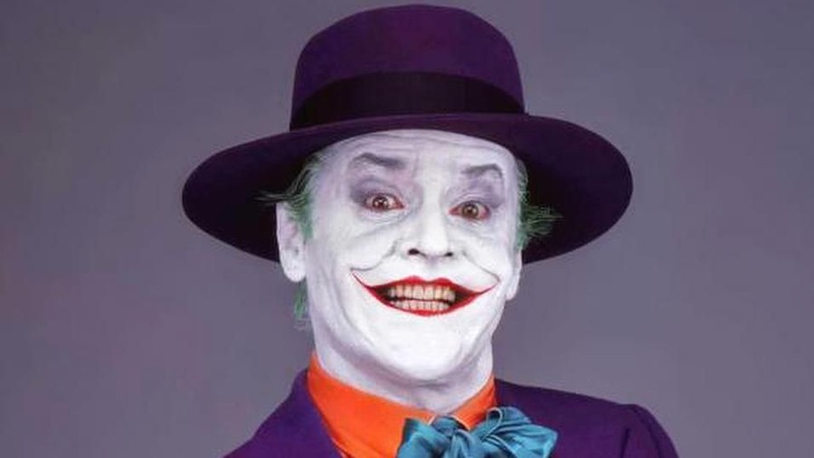1. Jack Nicholson Kisah lima aktor yang sempat berperan sebagai Joker. Dan bagaimana sosok Joker mampu menghantui hidup mereka.