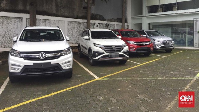DFSK Glory 560 diprediksi bakal mengacaukan persaingan harga Low SUV dan Low MPV yang selama ini didominasi oleh merek Jepang.