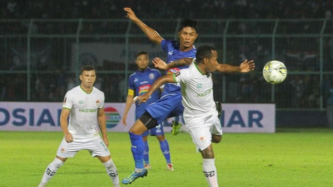 Berikut jadwal live streaming leg kedua semifinal Piala Presiden 2019 antara Kalteng Putra vs Arema FC di Stadion 17 Mei, Banjarmasin, Jumat (5/4) malam.