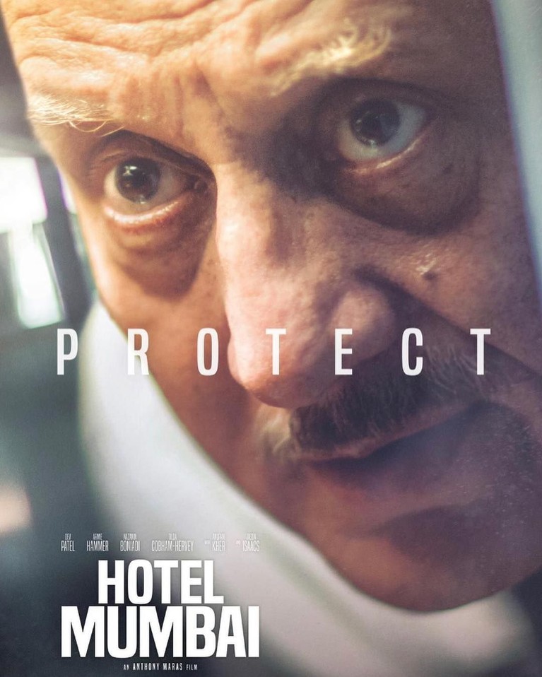 Berkenalan dengan Pemain Utama di Film 'Hotel Mumbai' Film yang berlatar serangan teroris di kota Mumbai pada November 2008 silam ini dibintangi sederet artis ternama. Siapa sajakah mereka?