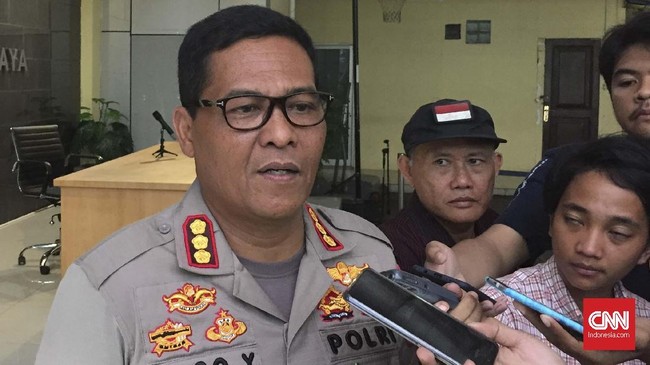 Polda Metro Jaya menyebut Andre Taulany mengaku ada pihak lain yang menulis status di akun Instagram istrinya sebelum tanggal 20 April.