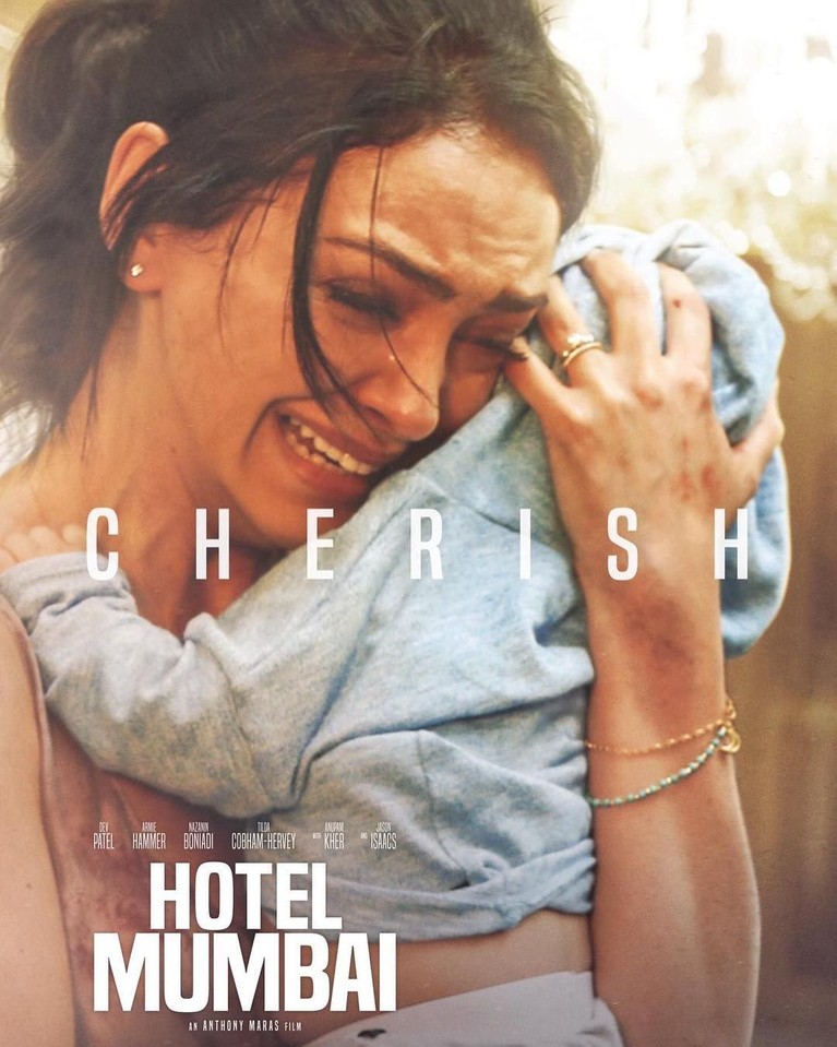 Berkenalan dengan Pemain Utama di Film 'Hotel Mumbai' Film yang berlatar serangan teroris di kota Mumbai pada November 2008 silam ini dibintangi sederet artis ternama. Siapa sajakah mereka?