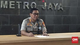 Komunikasi 6 Tersangka Rencana Bom Ketapel Pakai Sandi Mirror