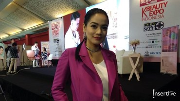 Indo Beauty Expo, Titi Kamal Launching 3 Produk Baru