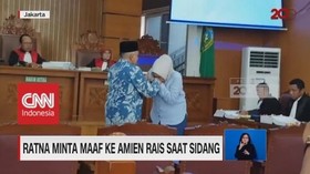 VIDEO: Ratna Cium Tangan & Meminta Maaf kepada Amien Rais