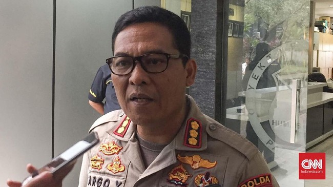 Kabid Humas Polda Metro Jaya Kombes Argo Yuwono memastikan pesan singkat berisi informasi Jakarta berstatus siaga 1 adalah hoaks.