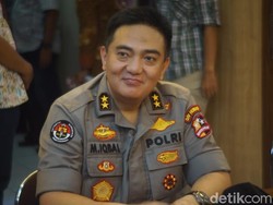 Polri Akan Bubarkan Kerumunan-Resepsi Pernikahan untuk Cegah Corona