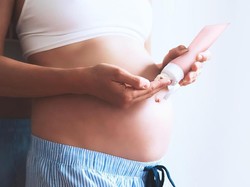5 Penyebab Munculnya Stretch Mark di Paha dan Cara Menyamarkannya