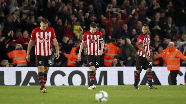 FOTO: Mohamed Salah Antar Liverpool ke Puncak Liga Inggris