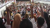 FOTO: Riuh Kampanye Jokowi di Asahan, Prabowo di Ciamis Kampanye terbuka pilpres 2019 Sabtu (6/4), Jokowi didampingi Iriana ke Sumatera Utara, sementara Prabowo menyapa pendukungnya di Ciamis Jawa Barat.